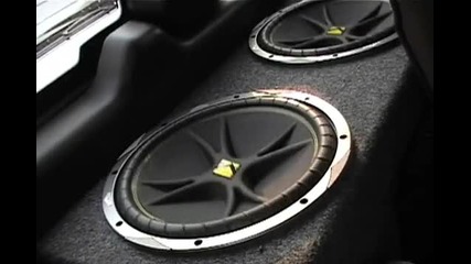 Kicker Comp Max Subs