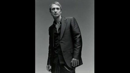 On the dancefloor - David Guetta feat. Will.i.am & Apl De Ap 