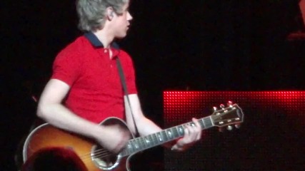 #lns - Let Niall Sing