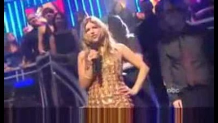 Fergie Onstage During Dick Clarks New Years Rockin Eve 2009.a