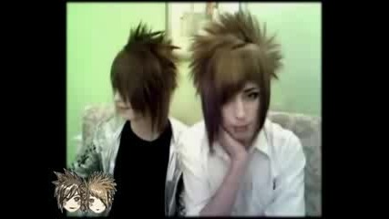 Chris and Sam webcam