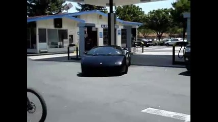 Black Lamborghini Gallardo Spyder