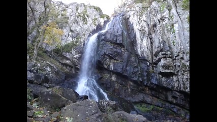 На крачка от София -боянски водопад