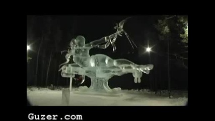 Ледена Скулптура Се Разпада 