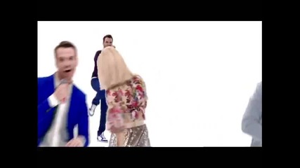 Hande Yener & Sinan Akcil – Atma