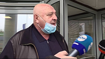 Венци Стефанов: Двама генерали ще решат кога ще има футбол