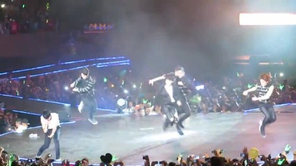 13/25 Bap - One Shot - Music Bank in Mexico 301014