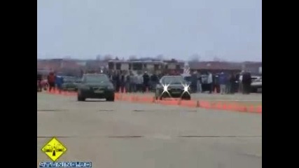 Volvo V40 Awd смазва Bmw 330 M E46 