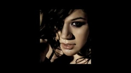 Kelly Clarkson - I Hate Myself For Loosing U