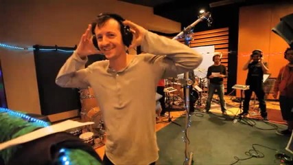 Linkin Park - Outcast Boy (трейлър на документалния филм Meeting of A Thousand Suns ) 