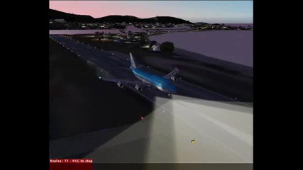 Boeing 747 Klm Emergency Landing on Tncm rwy 27