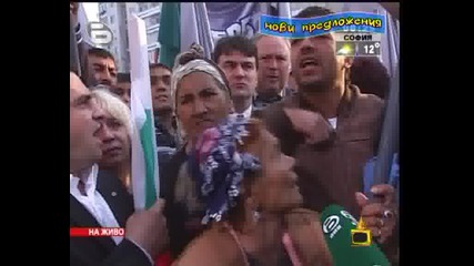 Възрастната ромка, която не може да вземе думата. На Барекадата btv 