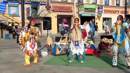 Индианска Музика • Raza Ecuador