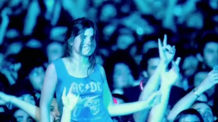 Една страхотна емоция ac/dc - shoot to thrill