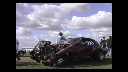 Camaro Realy Bad Crash