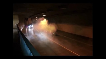 4x 325i in Tunnel