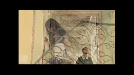 * Превод * Селена Гомез - Tell me Something I Dont Know 