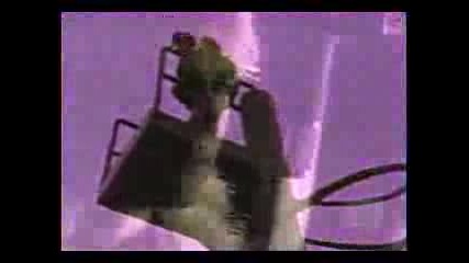 Def Leppard - Love Bites :))