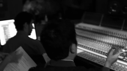 Paramore Hate To See Your Heart Break ft. Joy Williams [ Official Video]