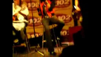 Q102 Tokio Hotel - Black.avi