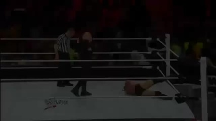 Кейн с-у Пънк ( + Групировката от Nexus, Ryback, Daniel Bryan )