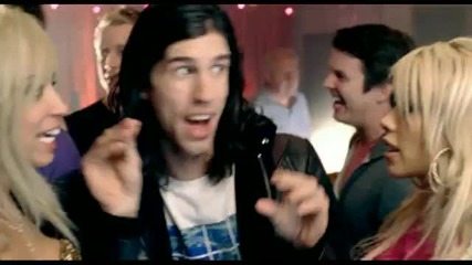 Ke$ha featuring 3oh!3 - Blah Blah Blah