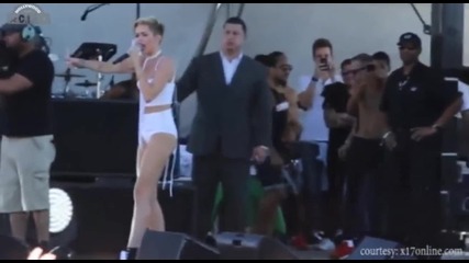 Miley Cyrus Wrecking Ball -- Live at iheart Radio 2013