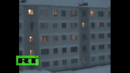 Невероятно, луди руснаци скачат от 5 етаж