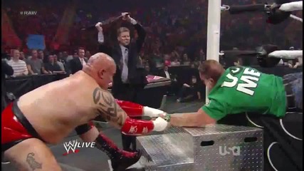 John Laurinaitis и Lord Tensai нападат John Cena