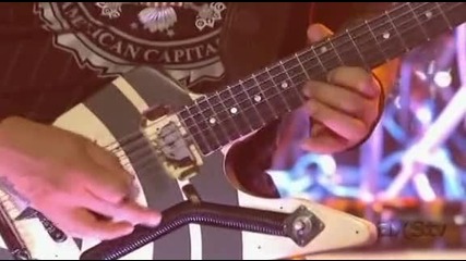 Five Finger Death Punch - Burn It Down (revolver Golden Gods Awards)