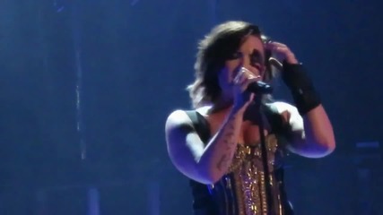 Demi Lovato - Nightingale, _ World Tour_(концерт в San Antonio, Texas 19.9.2014)