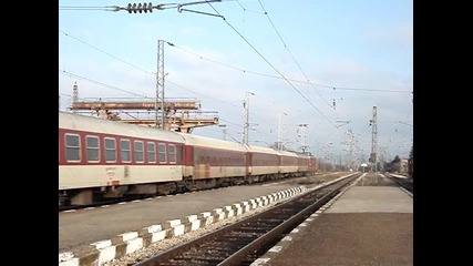 44 127 с Бв2613 транзитира през Гара Илиянци