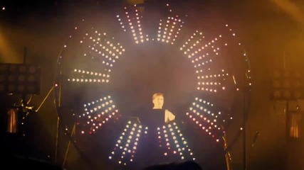 Sub Focus - Falling Down ft. Kenzie May