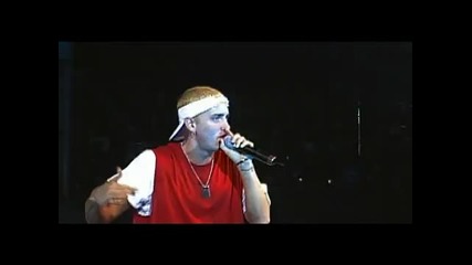 Dr. Dre & Eminem - Forgot About Dre ( live )