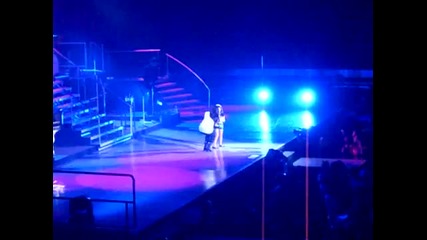 Demi Lovato brings a fan on stage 