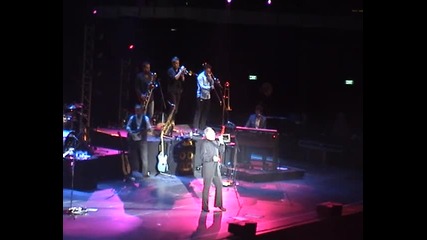 Tom Jones - Give A Little Love