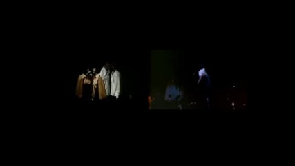 Elvis Presley I Just Cant Help Believing - Splitscreen