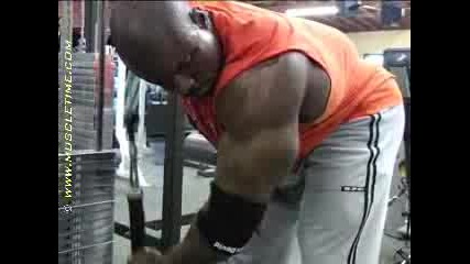 Melvin Anthony - Triceps Workout