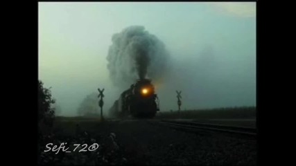 Kara Tren geliyor