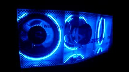 3 subs Bandpass box neon
