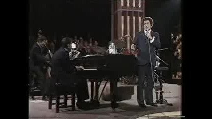 Tony Bennett - Honeysuckle Rose