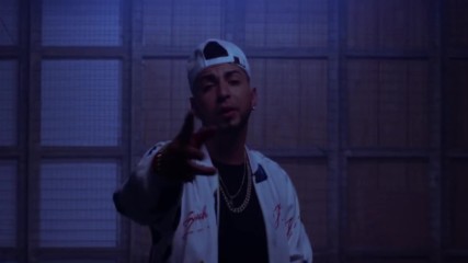 Justin Quiles - Ella Baila ft. Messiah Remix Official Video