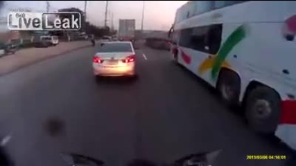 На косъм от смъртта!