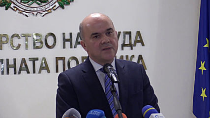 Бисер Петков: Не виждам защо хората с увреждания протестират, МТСП не е автор на закона