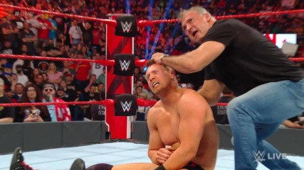 Shane McMahon distracts and attacks The Miz: Raw, April 29, 2019