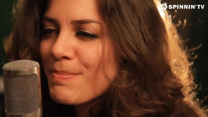 Maruja Retana - Right Through Me ( Acoustic Version ) 2012