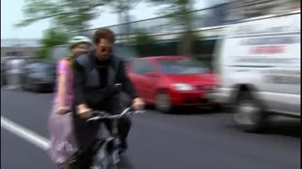 Andy Samberg & Justin Timberlake - Mother Lover