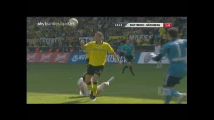Dortmund 2-0 Nurnberg ( Lewandowski )