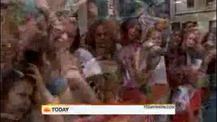 Джъстин Бийбър изпълнява Оne Тime на живо 04.06.2010