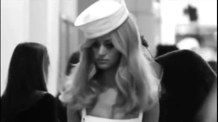 Елитната проститутка Zahia Dehar - фотосесия